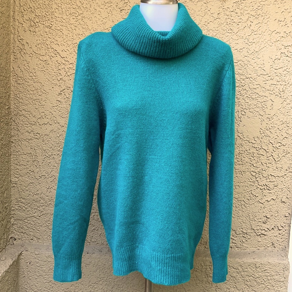 New vintage teal Anne Klein wool/angora knitted sweater